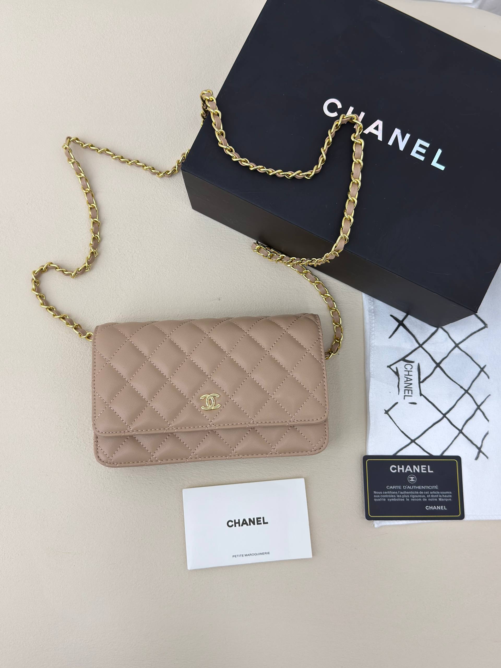 Chanel Classic Wallet On Chain
