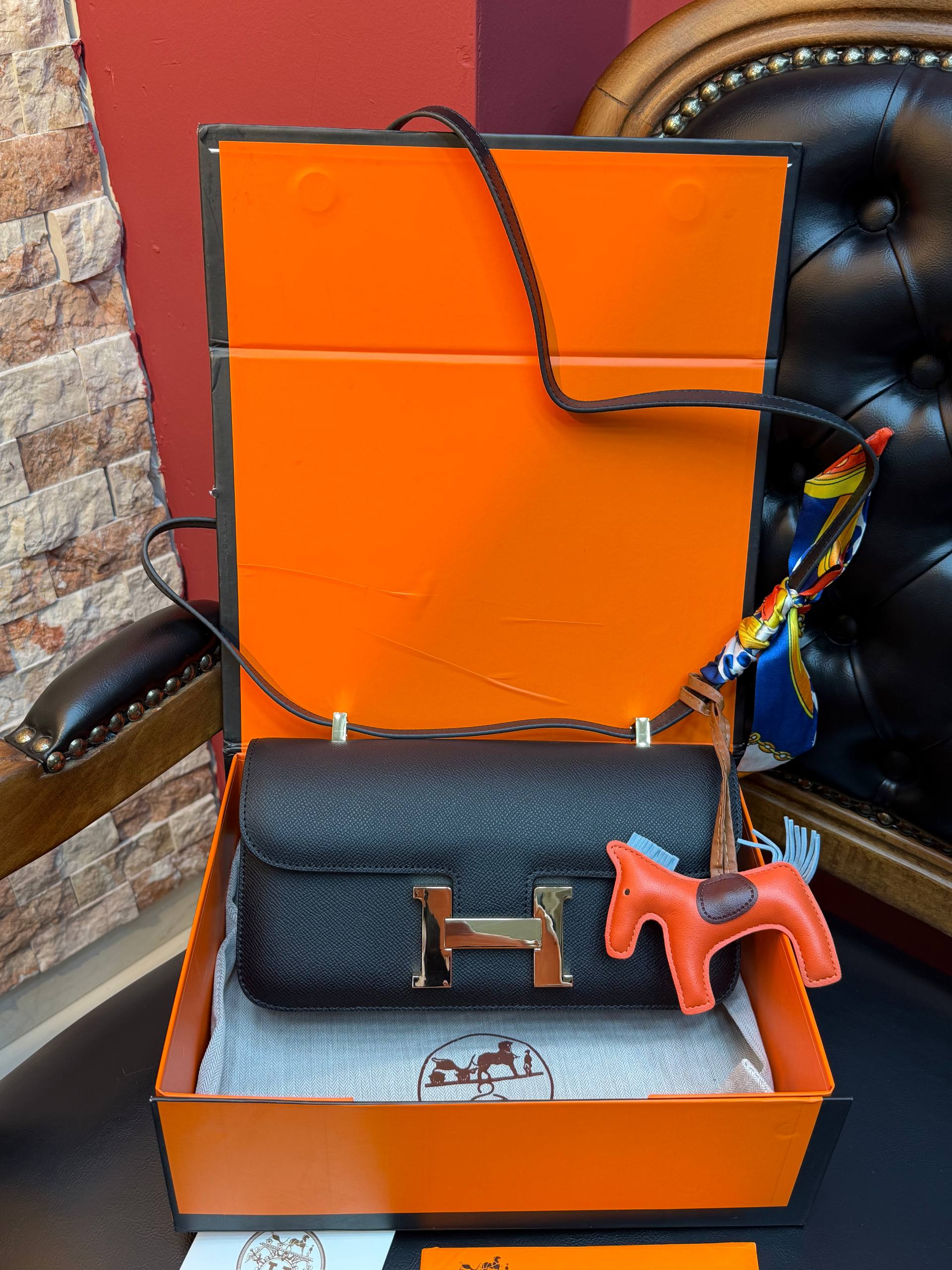Hermès Constance Elongated
