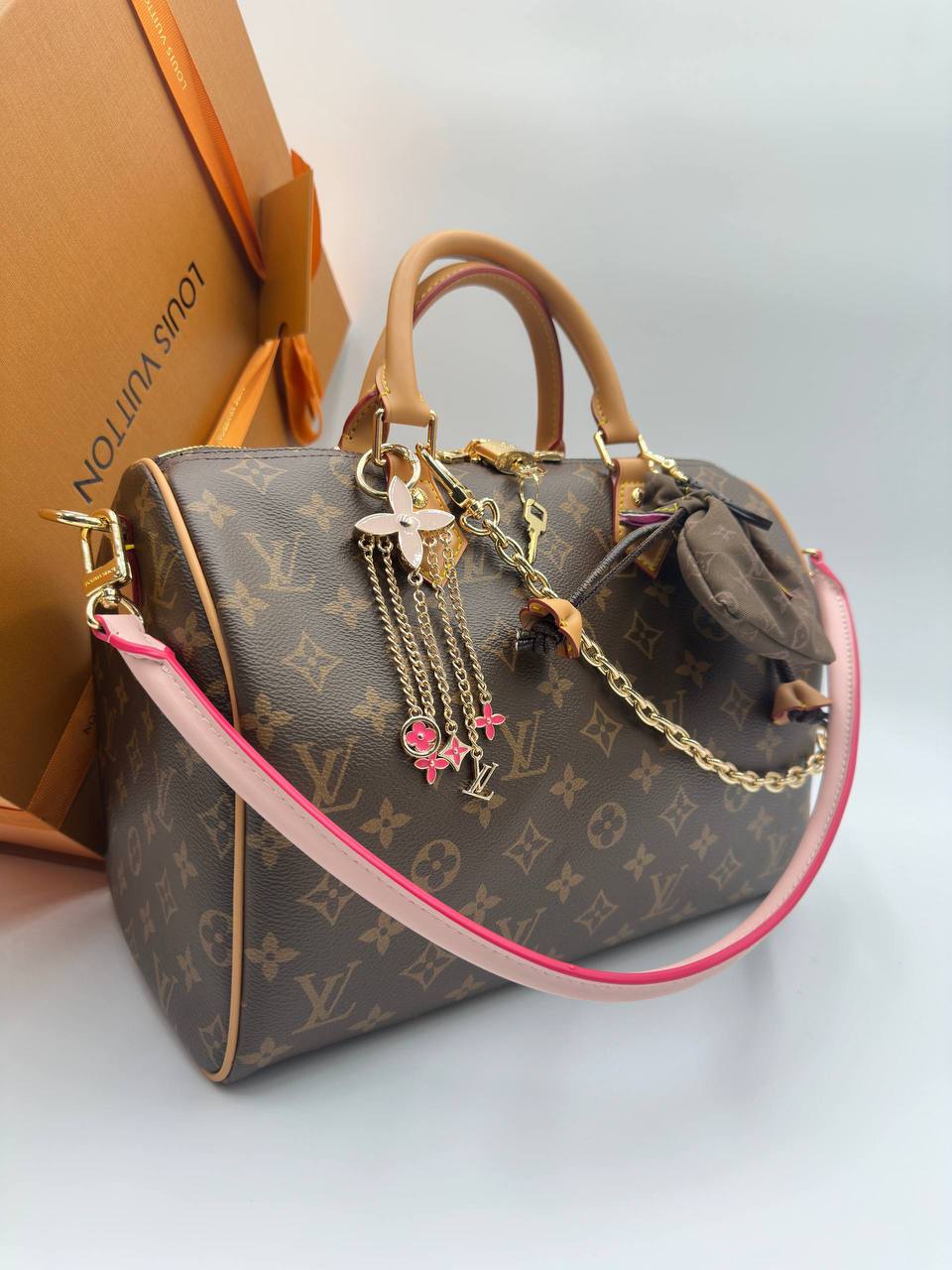 Louis Vuitton Speedy Bandoulière 30 Bag