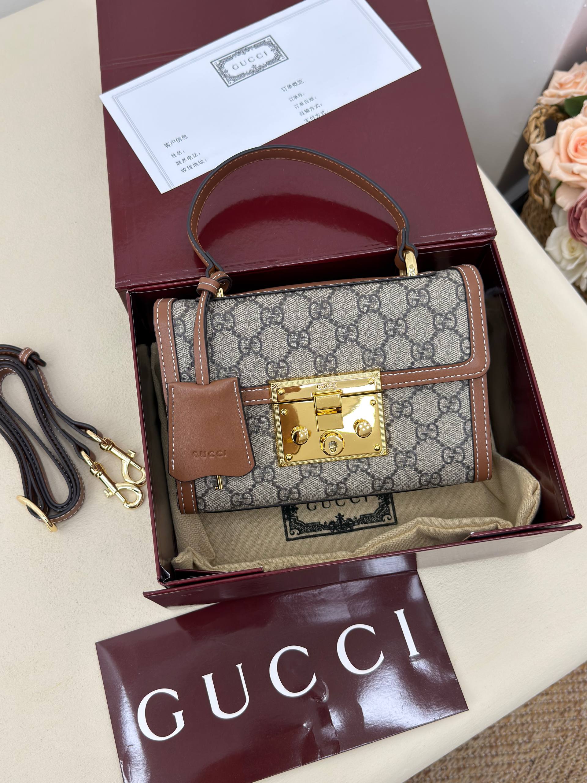 Γυναικεία τσάντα Gucci leather