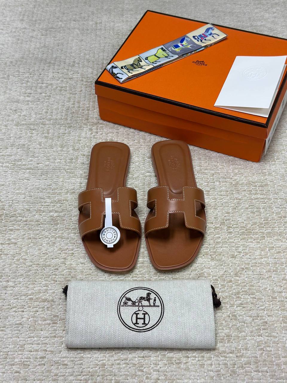 Γυναικείες παντόφλες Hermes