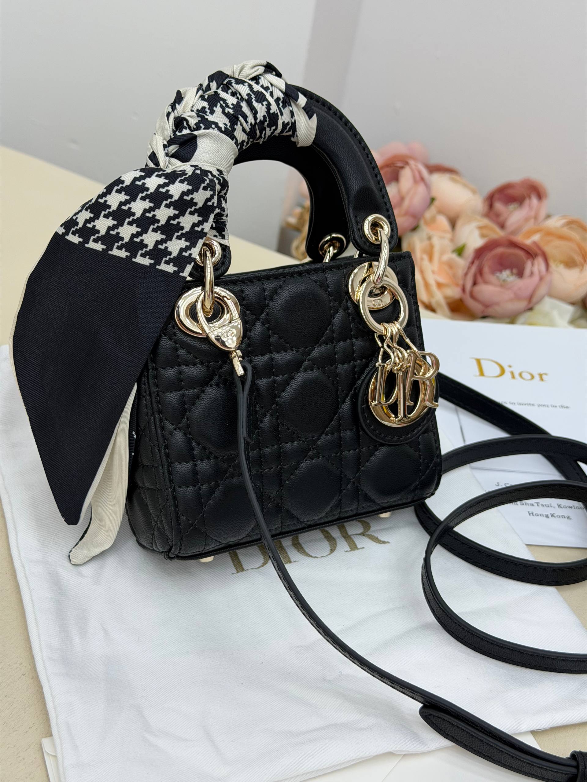 Γυναικεία τσάντα lady Dior mini