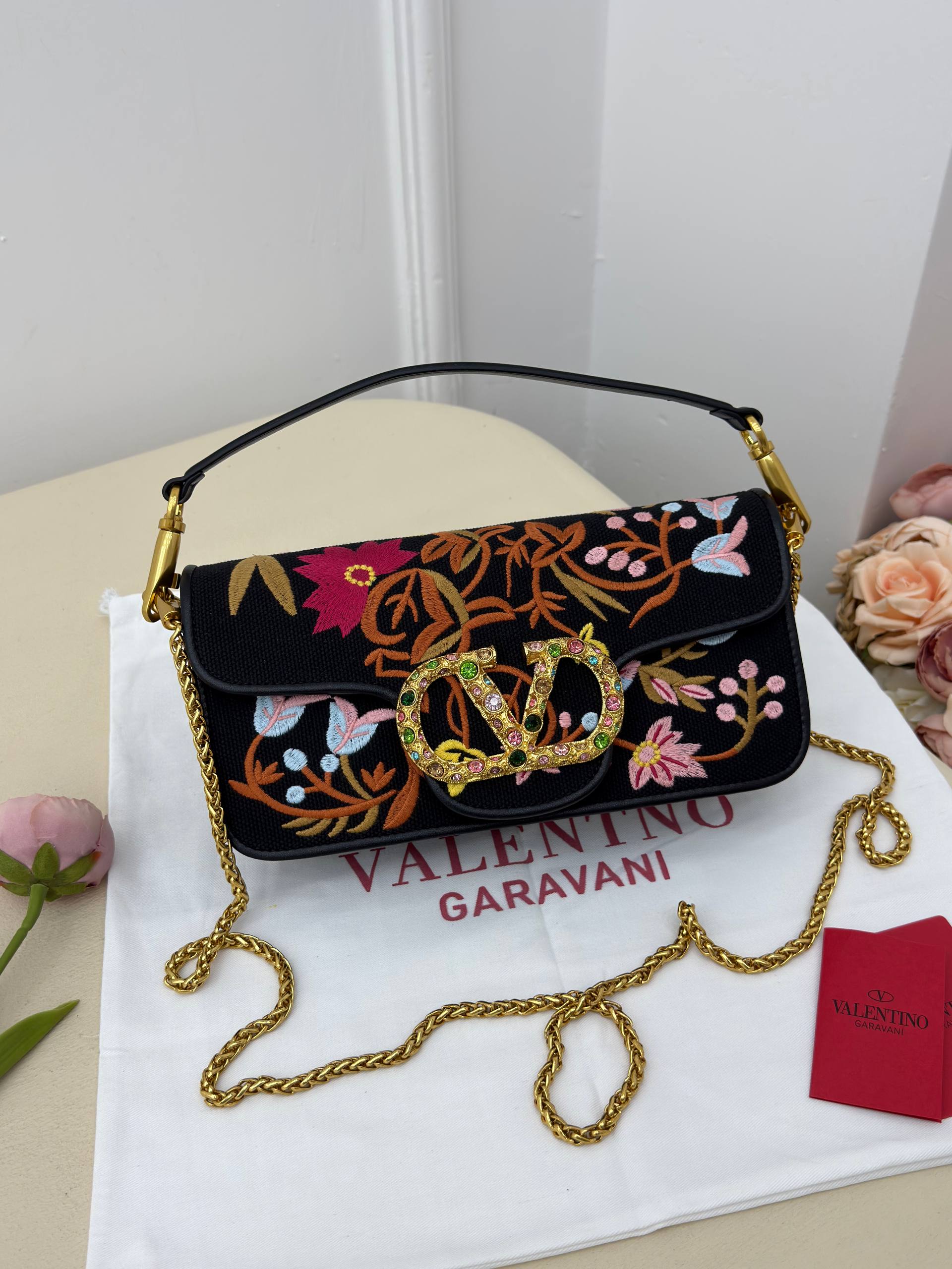 Valentino Garavani Vain