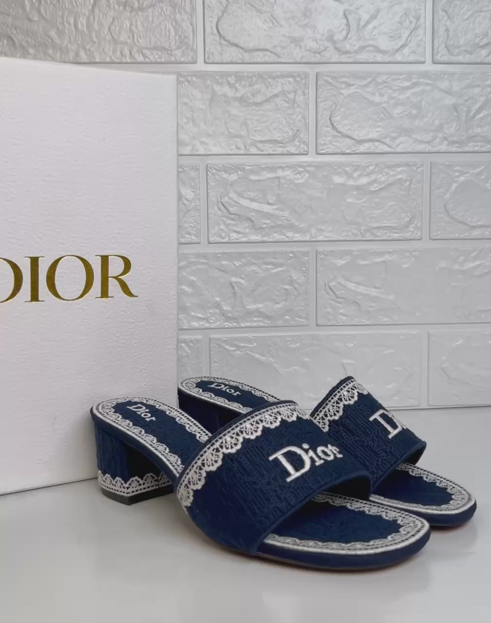 Γυναικεία παπούτσια Christian Dior
