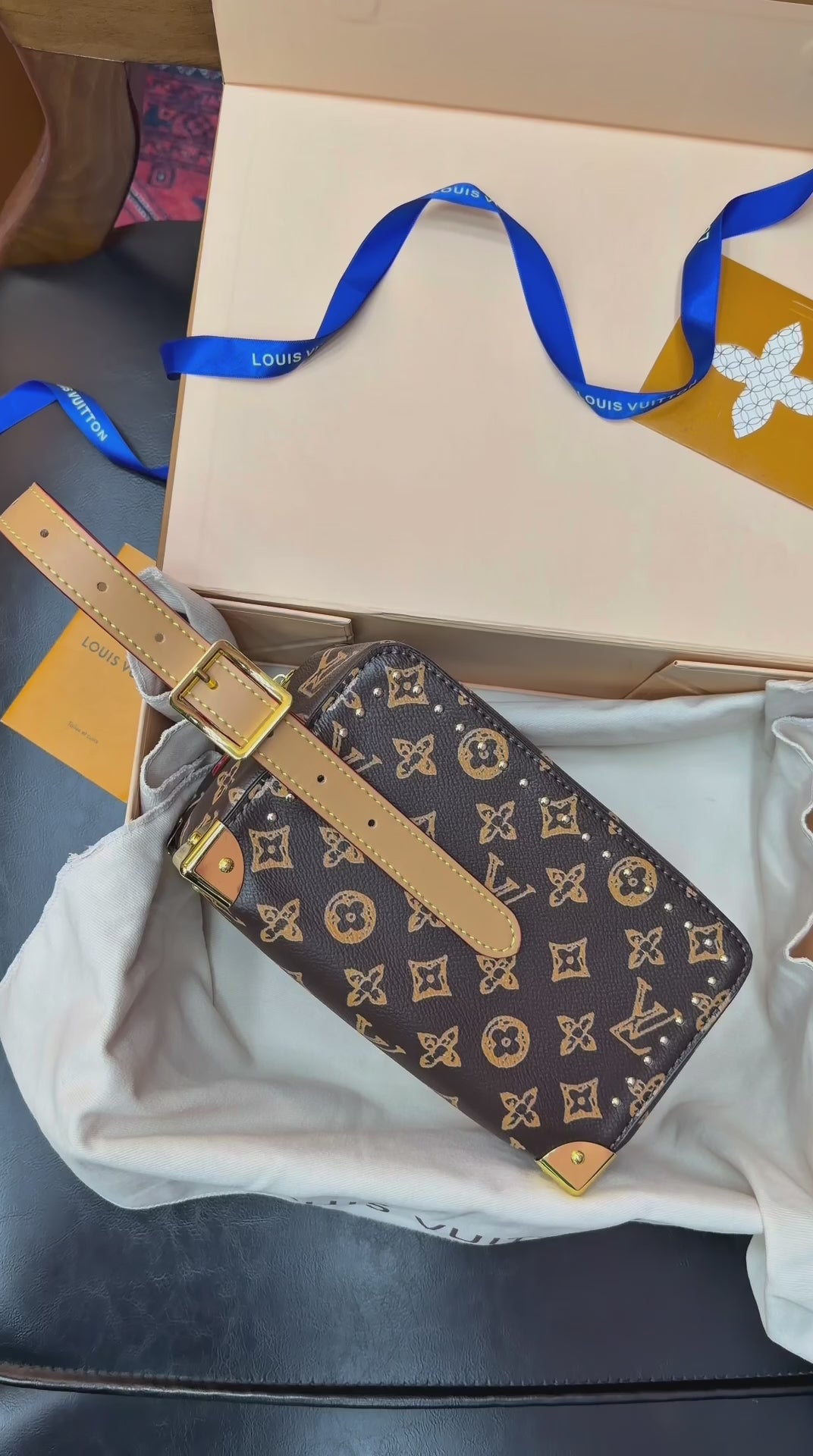 Louis Vuitton Locker Dopp Kit Trunk
