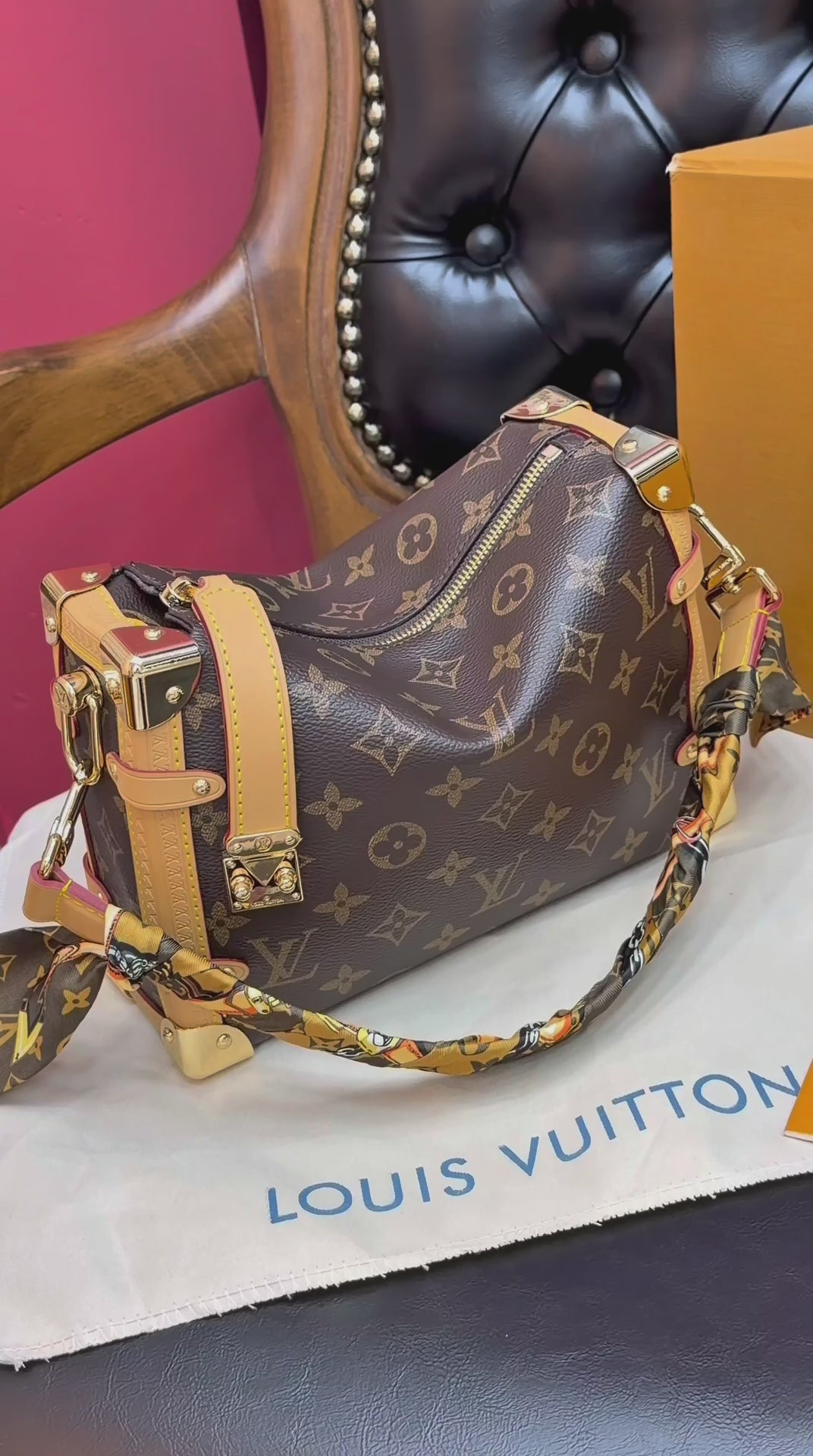 Louis Vuitton Side Trunk σε Monogram bag