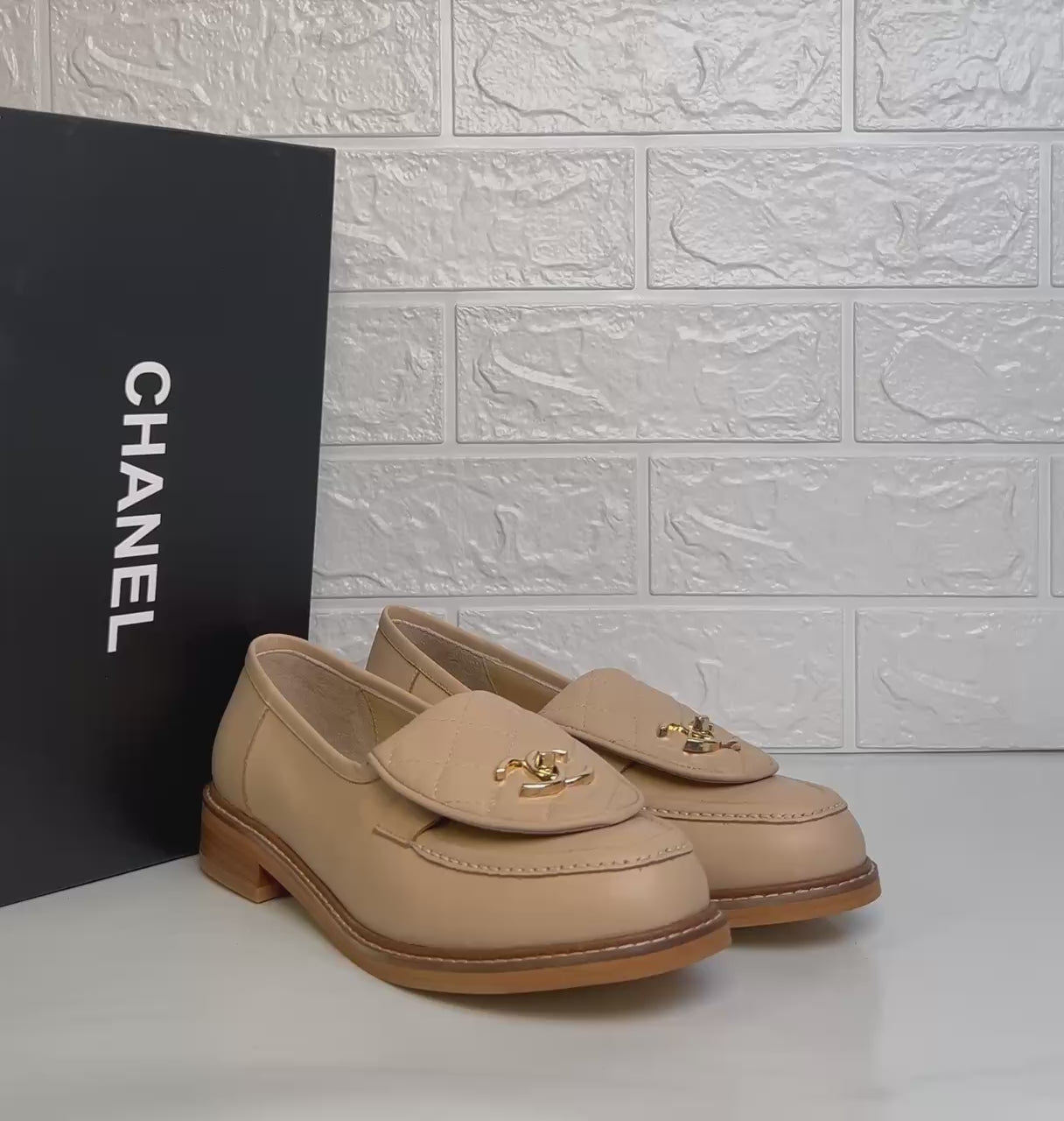 Γυναικεία παπούτσια Chanel
